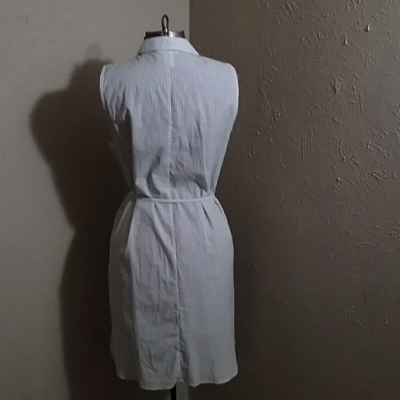 Cute white and gray striped dress - Picture 2 of 5